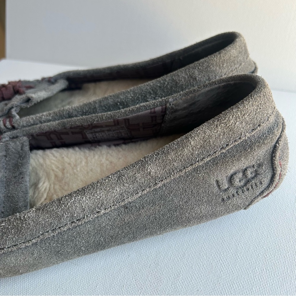 Ugg Wool Sheepskin Lizzy Moccasin Slippers Slip On House Shoe Gray Women's Sz 8 - Picture 3 of 9